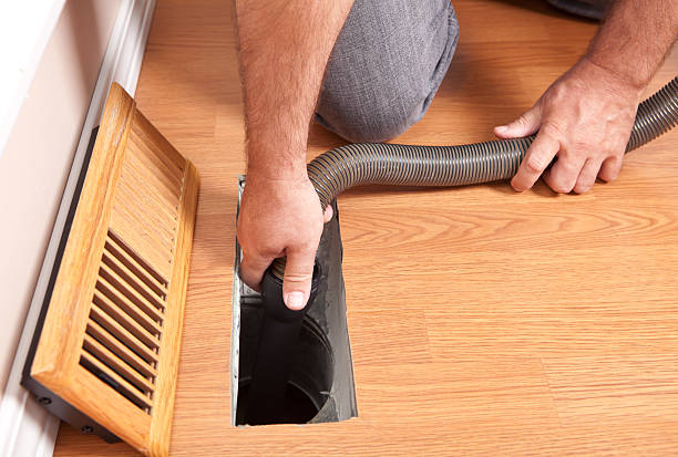 Best Air Duct Mold Removal  in Slinger, WI